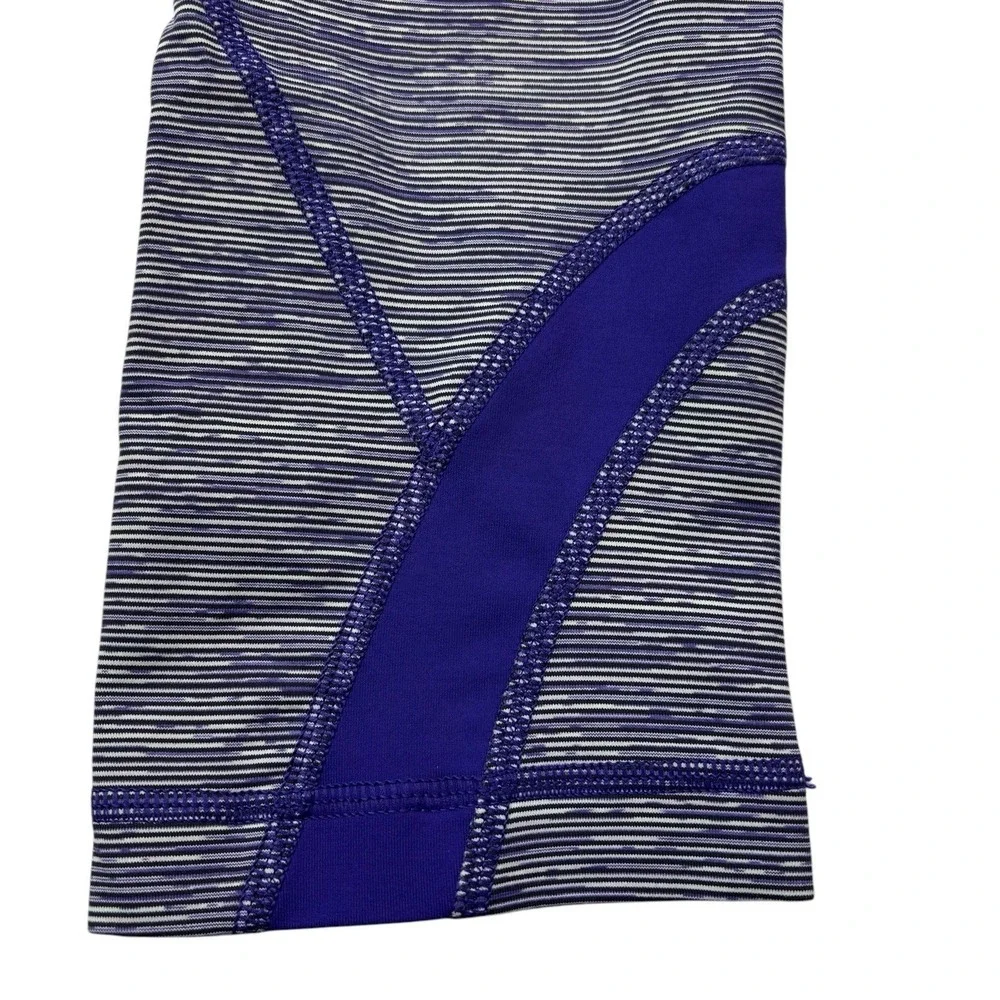 Lululemon Women's Size 6 Run Inspire Crop II Bruised Berry Wee‎ Leggings EUC